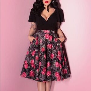 Vixen by Micheline Pitt Spiderwebs & Roses Circle Skirt L